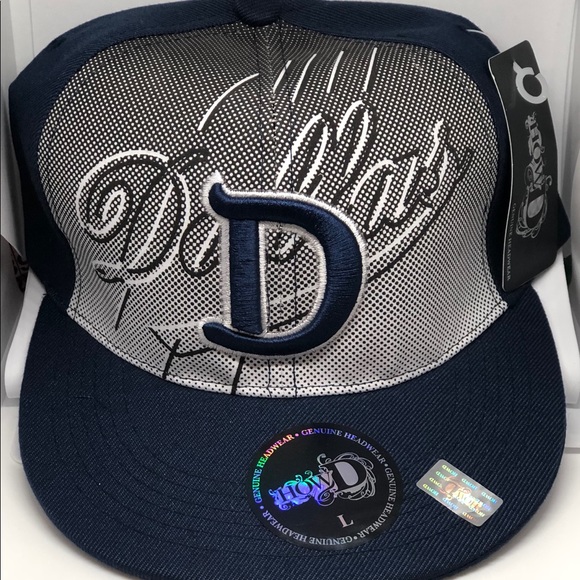 HowD GENUINE EMBROIDERED DALLAS RETRO HAT FLAT RIM - Picture 2 of 8